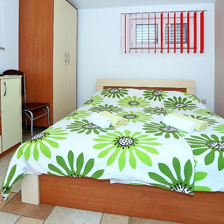 Apartments Melita บาร์บินเย ห้อง รูปภาพ