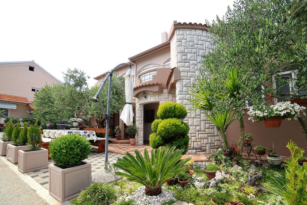 Apartments Melita บาร์บินเย ห้อง รูปภาพ