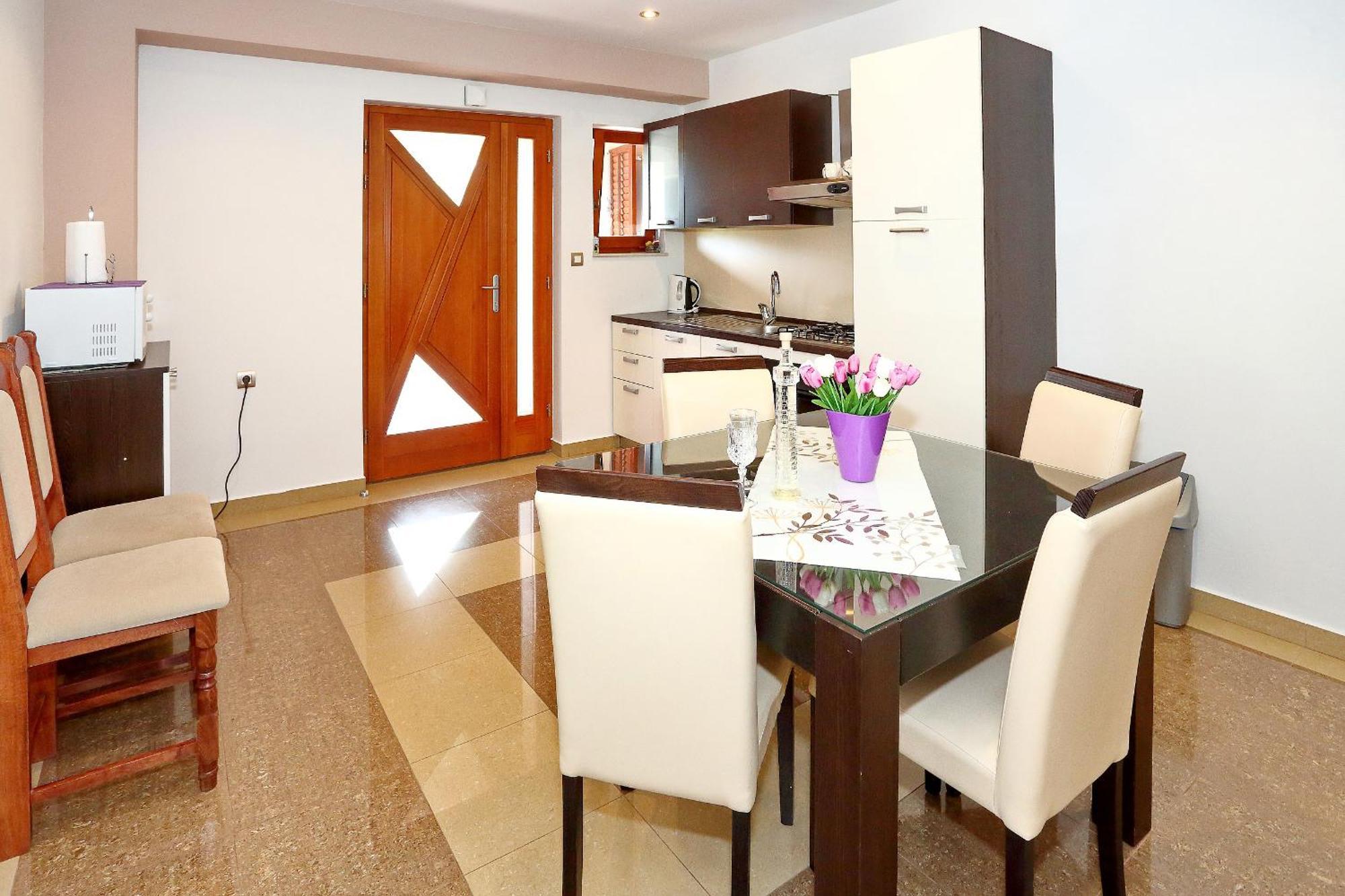 Apartments Melita บาร์บินเย ห้อง รูปภาพ